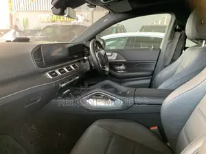 Mercedes-Benz GLE-Class GLE 400d 4MATIC 2020 White
