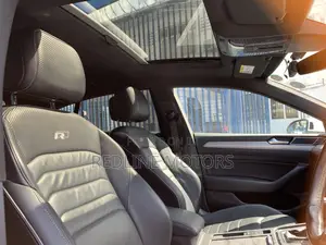 Volkswagen Arteon 2.0T SE R-Line w/20 AWD 4MOTION 2019 White