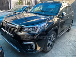 Subaru Forester 2.5i Premium AWD 2018 Black