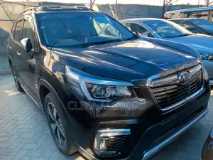 Subaru Forester 2.5i Premium AWD 2018 Black