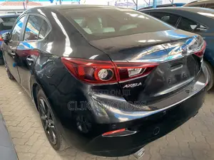 Mazda Axela 2018 Black