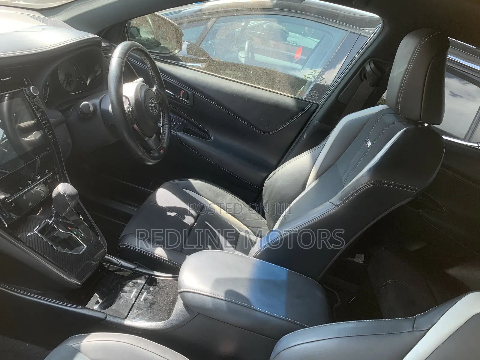 Toyota Harrier 2.0 Turbo 4WD 2018 Black