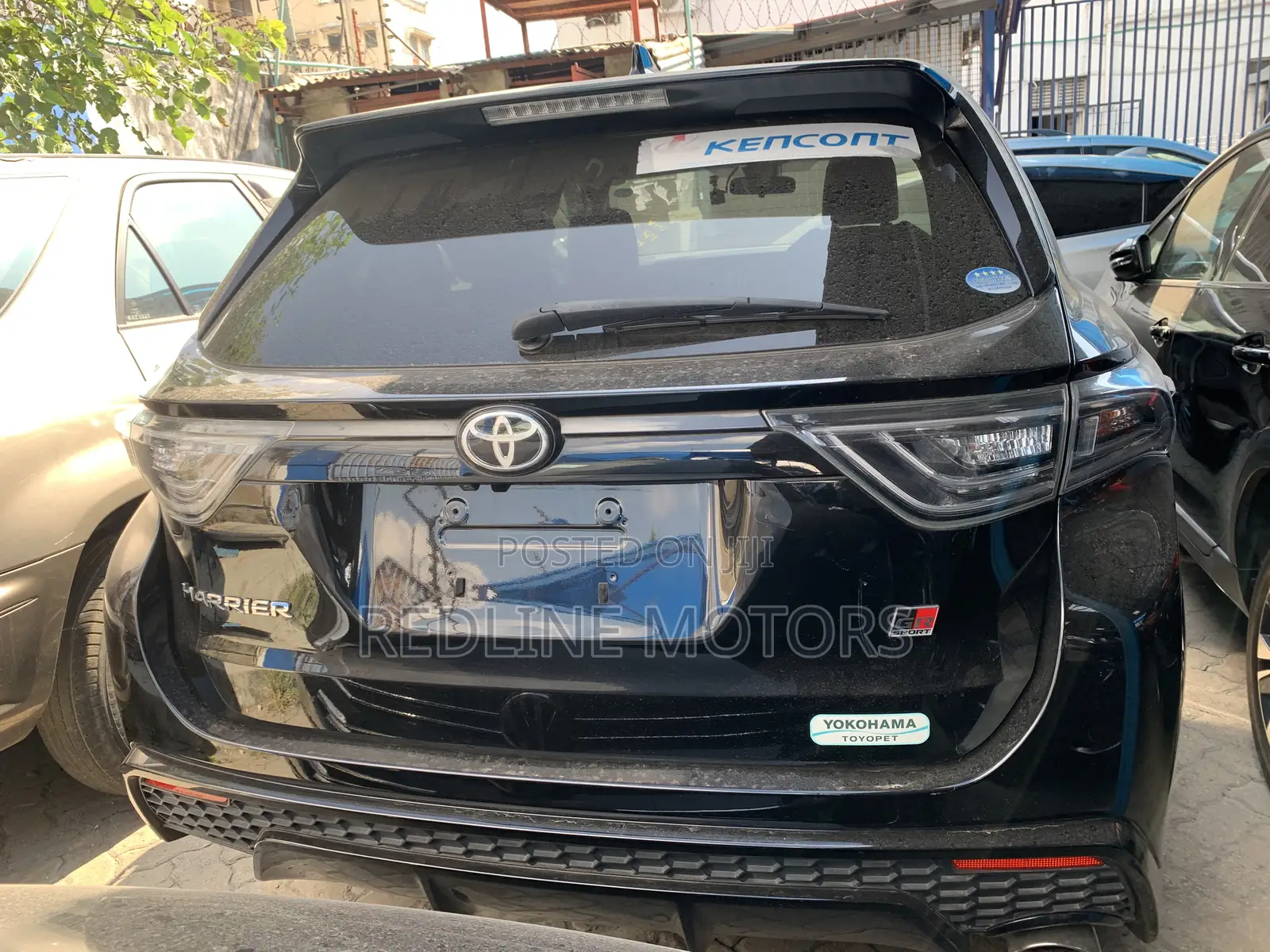 Toyota Harrier 2.0 Turbo 4WD 2018 Black