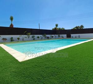 20mm Poolside Easy Installation Artificial Grass Carpet - thumbnail 2