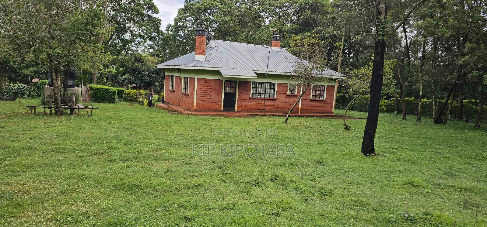 3bdrm Farm House in Mlango, Kapseret for sale