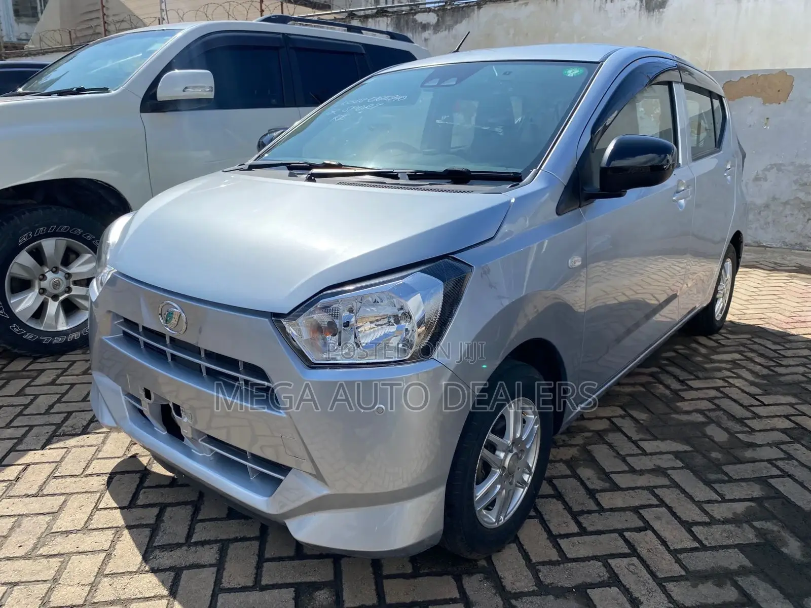 Daihatsu Mira 2018 Silver