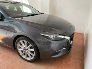 Mazda Axela 2018 Black