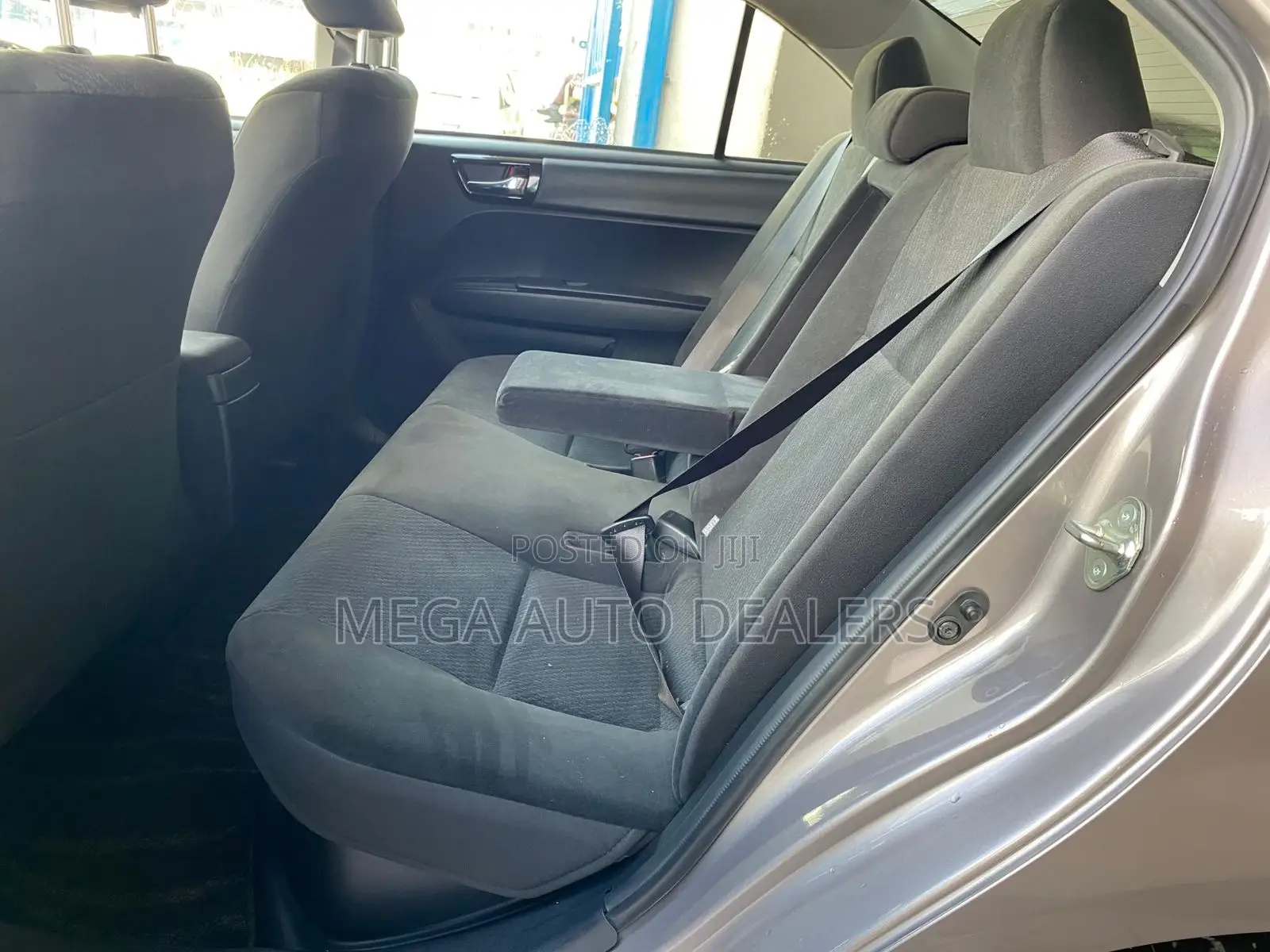 Toyota Axio 2018