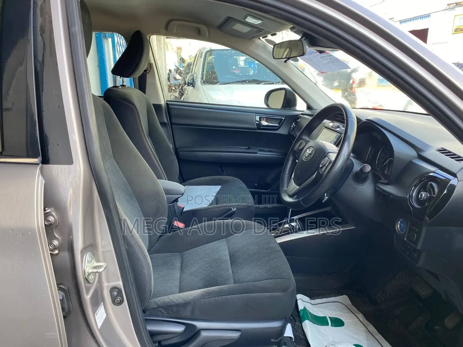 Toyota Axio 2018