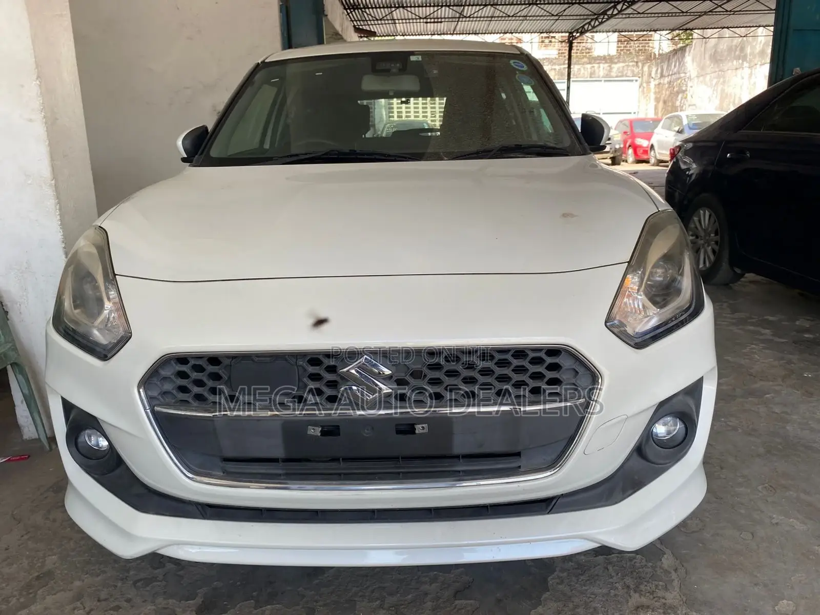 Suzuki Swift 2018 White