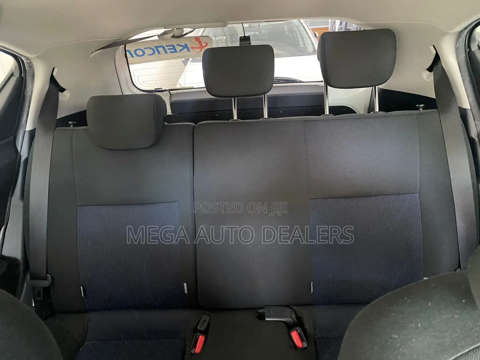 Toyota Aqua 2018 White