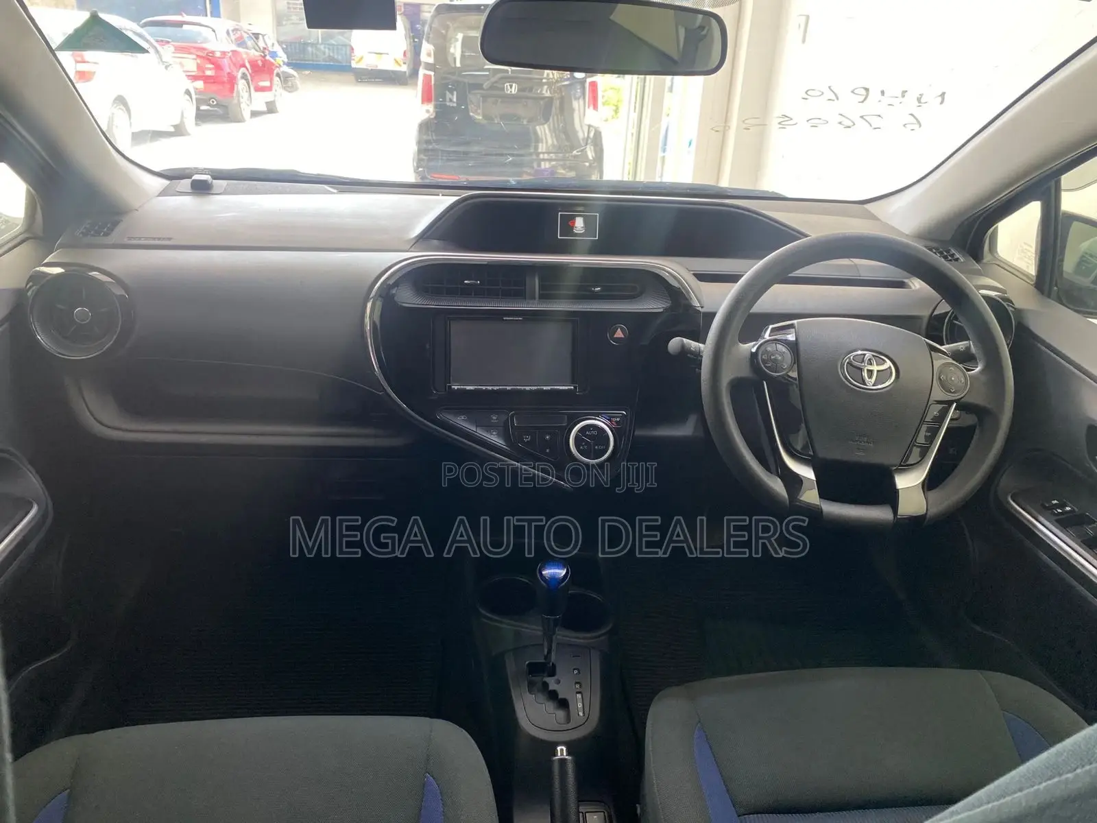 Toyota Aqua 2018 White