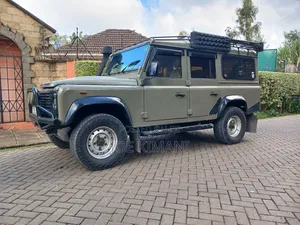 Land Rover Defender 2011 Green