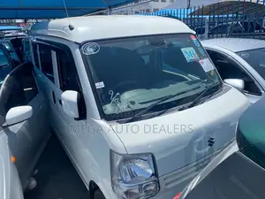 Suzuki Every Wagon 2018 White