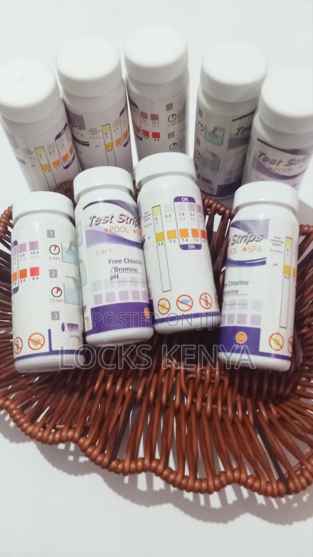 Pool Test Chlorine Strips - main view