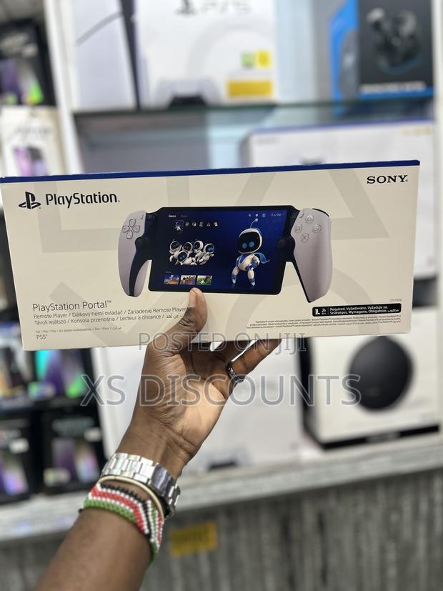Play Station 5 Playstation Portal!