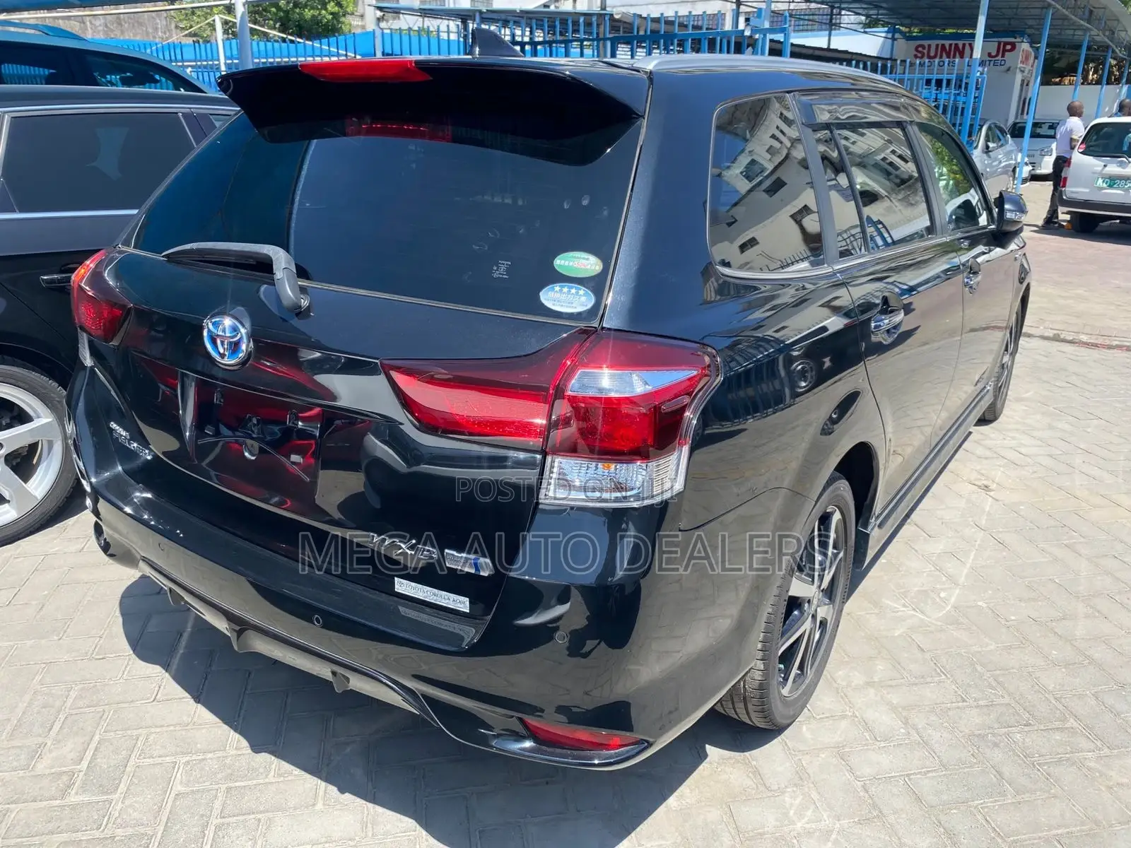 Toyota Corolla Fielder 2018 Black