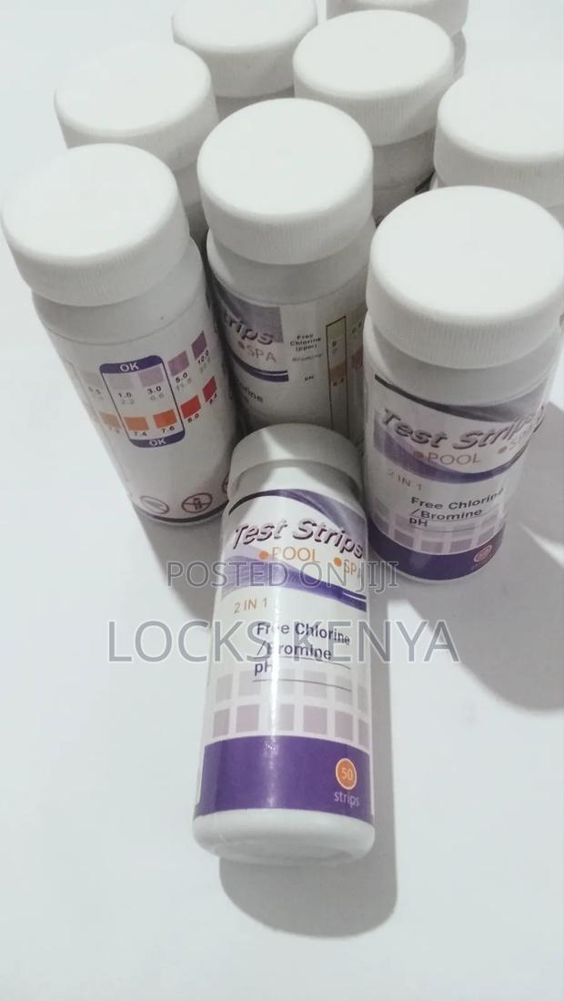 50 Chlorine Test Strips - main view