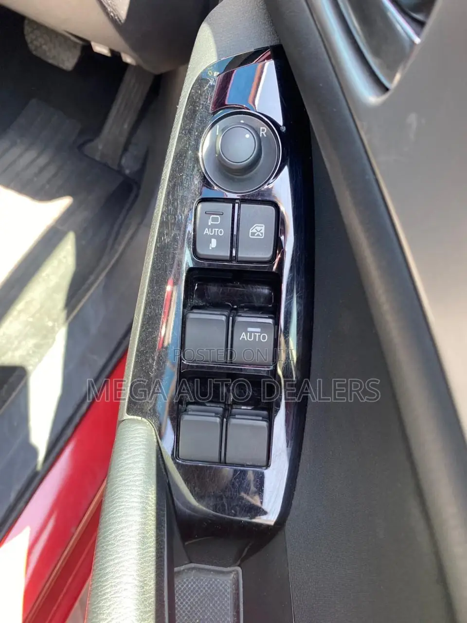 Mazda Axela 2018 Red