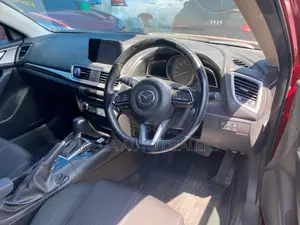 Mazda Axela 2018 Red