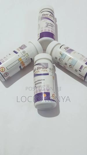 Accurate Chlorine Test Strips - thumbnail 2