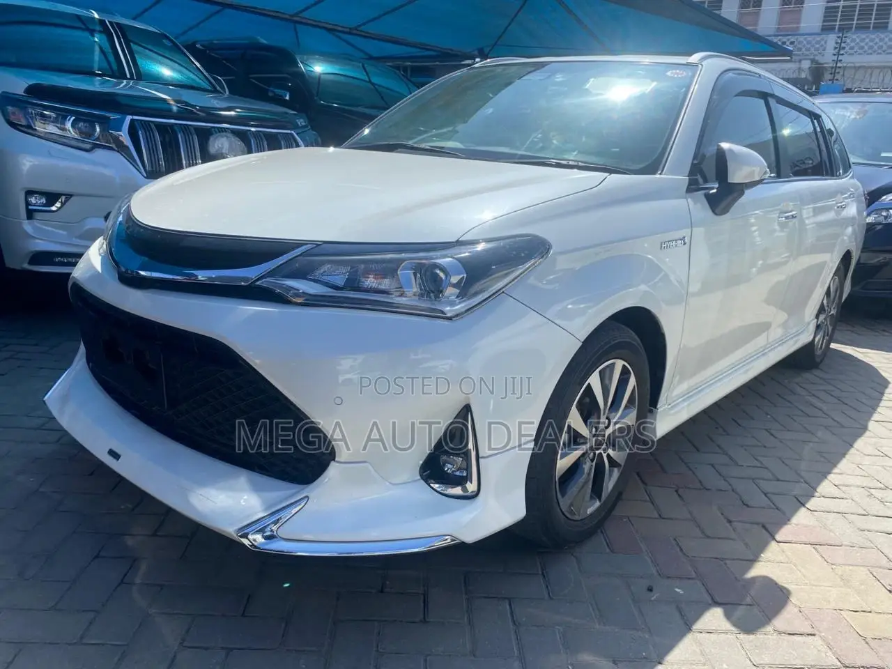 Toyota Corolla Fielder 2018 White