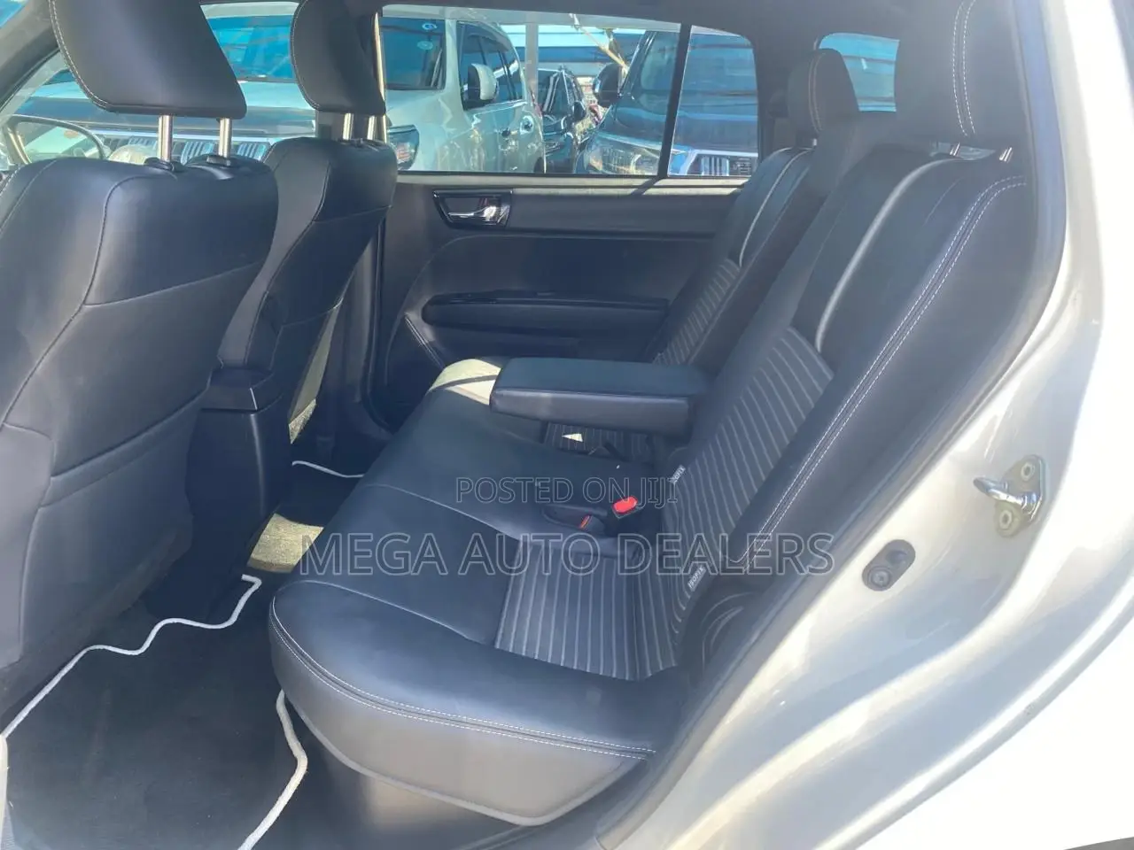 Toyota Corolla Fielder 2018 White
