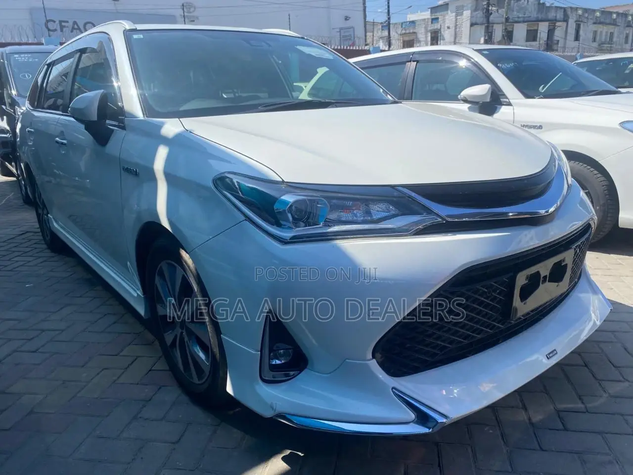 Toyota Corolla Fielder 2018 White
