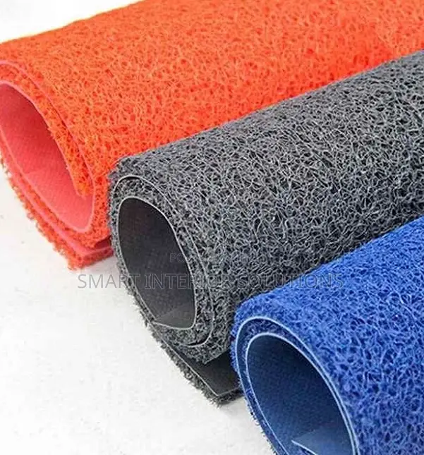 Thick Spaghetti Perforated Carpet