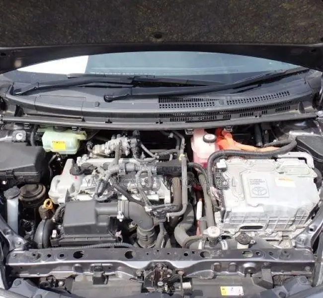 Toyota Aqua 2018 Gray