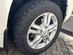 4 Used Bf Goodrich Tyres Size 20 Inch With 50% Thread