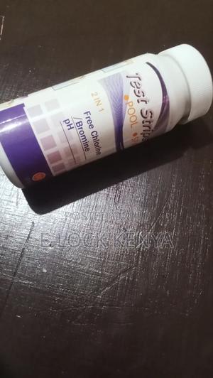 Accurate Bromine/ Chlorine Test Strips - thumbnail 2