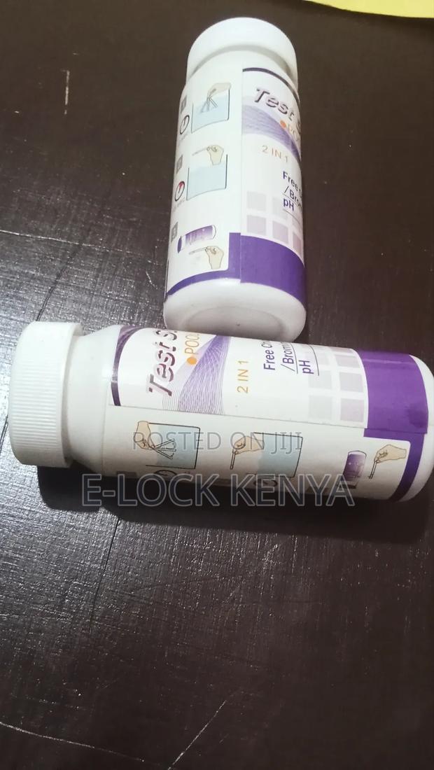 Research Purposes Chlorine Test Strips - main view