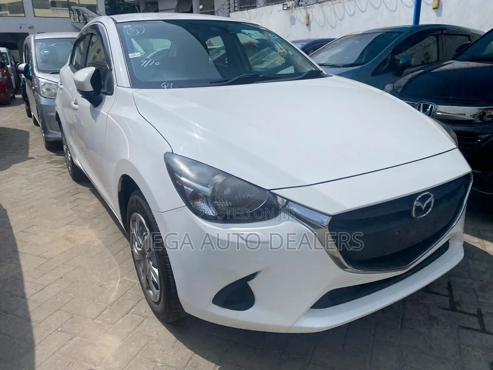 Mazda Demio 2018 White