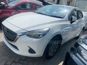 Mazda Demio 2018 White