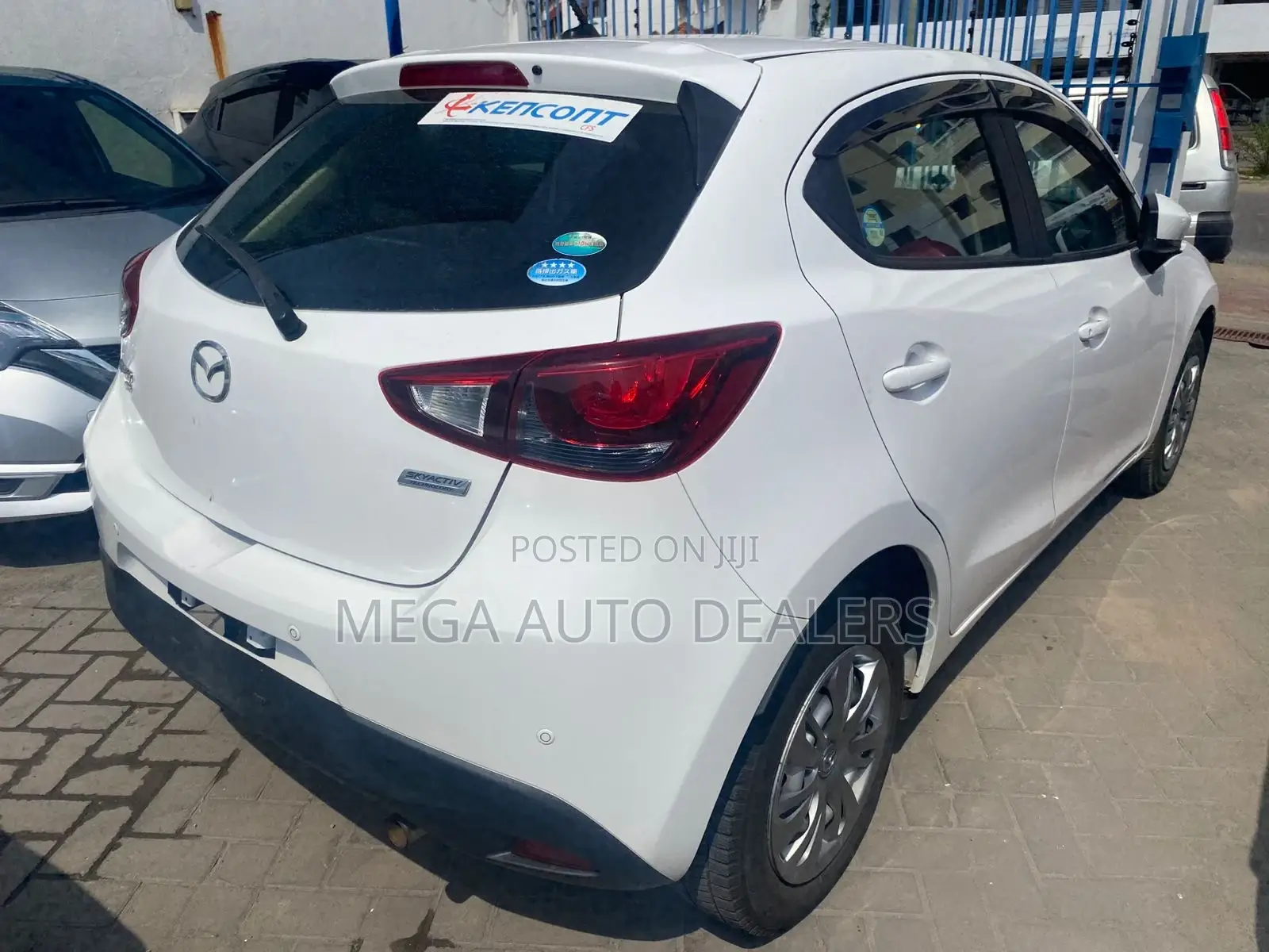 Mazda Demio 2018 White
