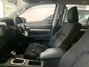 Toyota Hilux Revo Double Cab Deisel 2.8 AWD 2020 Green