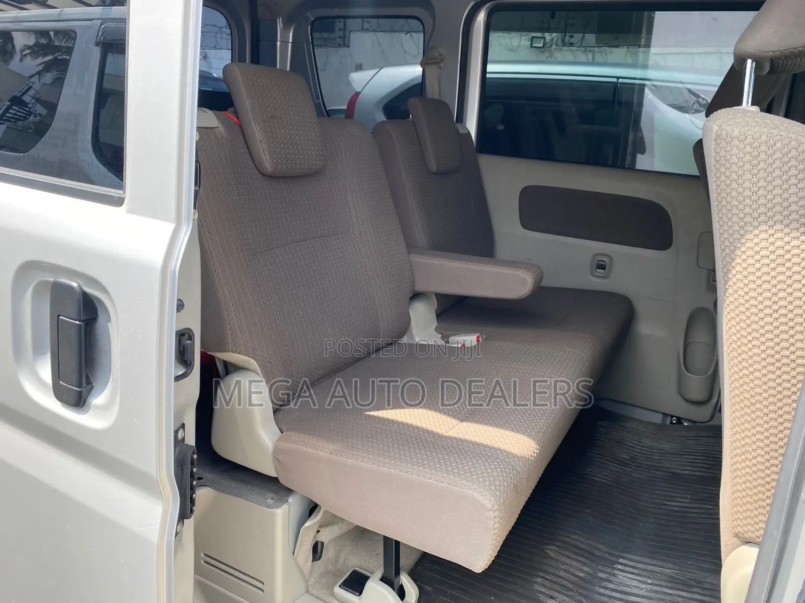 Suzuki Every Wagon 2018 Gray