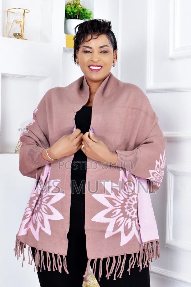 Warm Elegant Ladies Ponchos - thumbnail 4