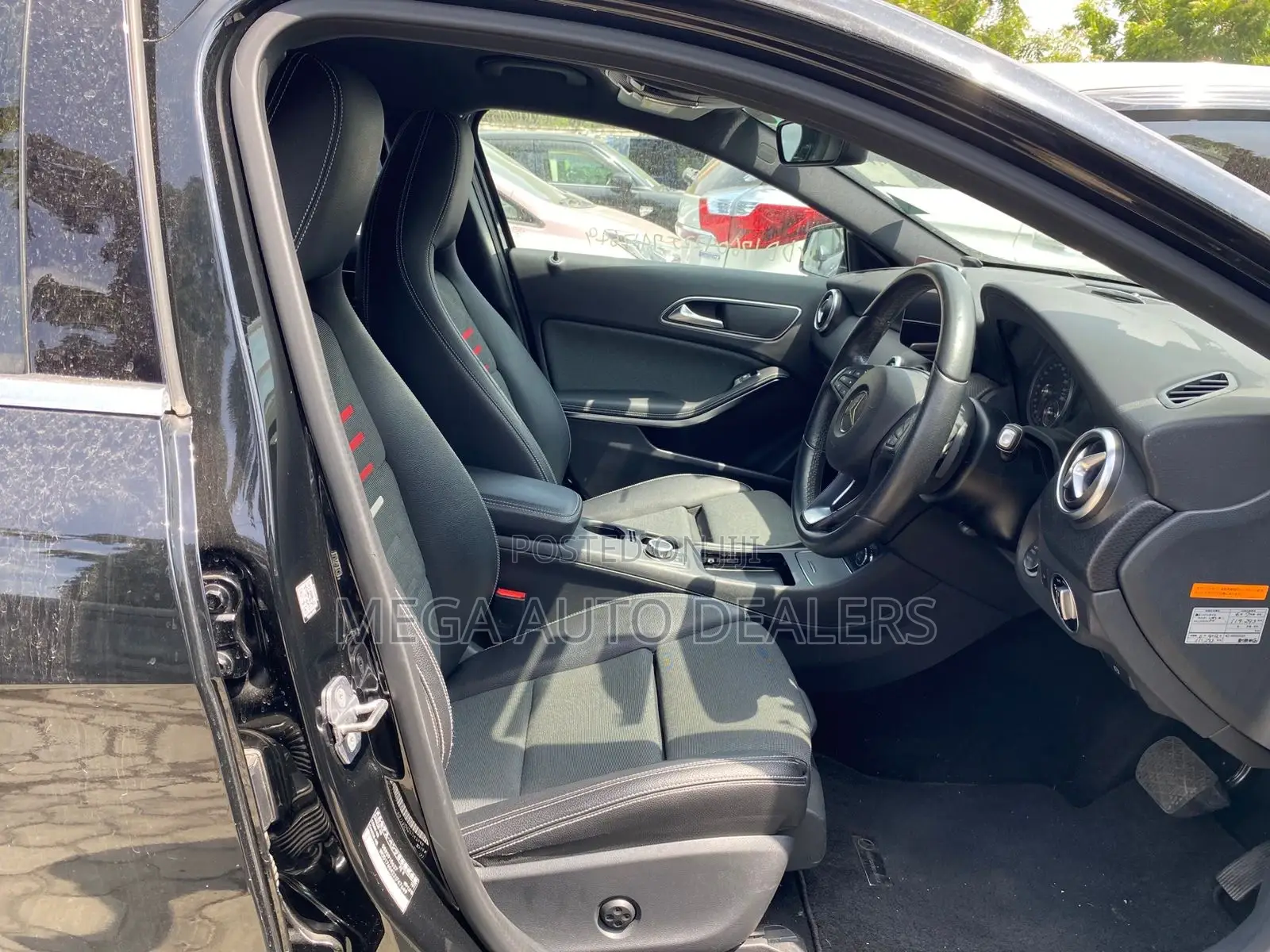 Mercedes-Benz A-Class 2018 Black