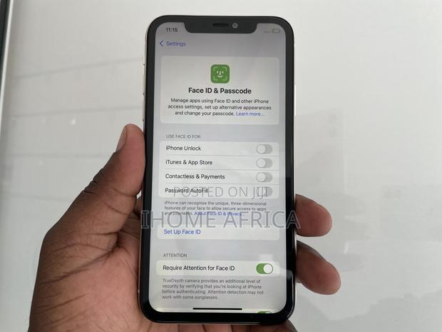 Apple iPhone 11 64 GB White