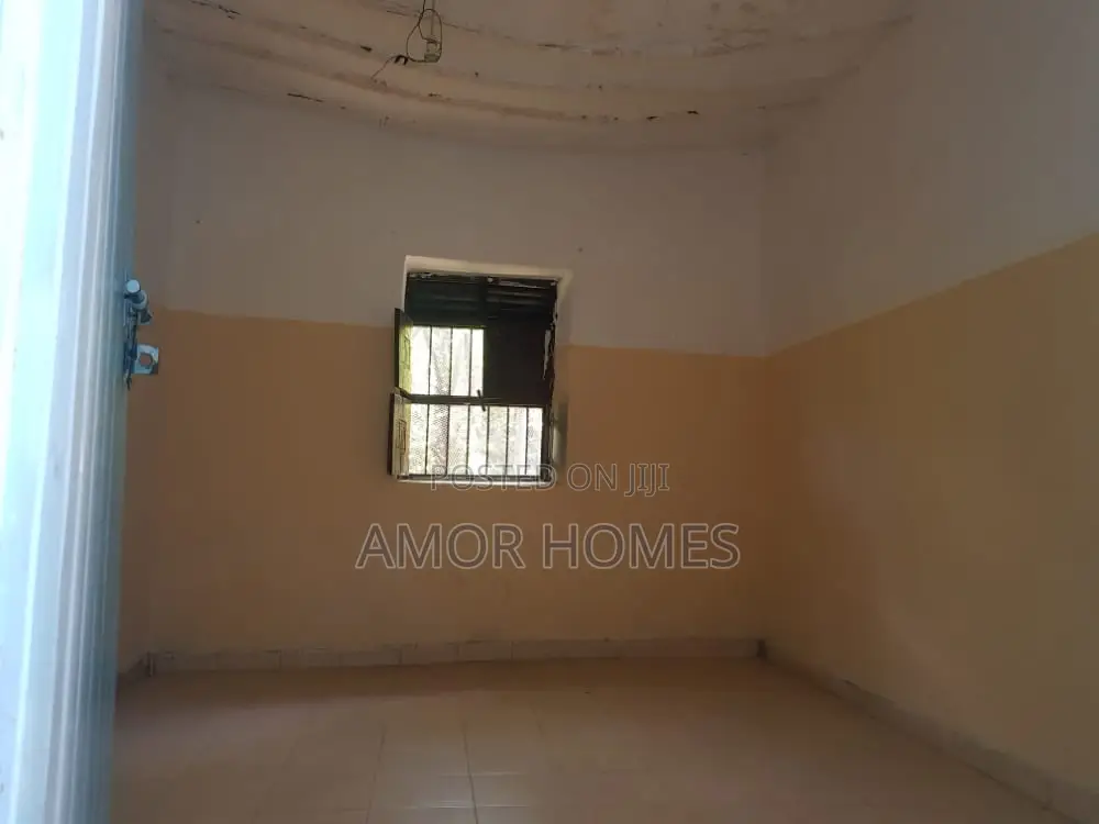 Studio Apartment in Barsheba, Mshomoroni for rent