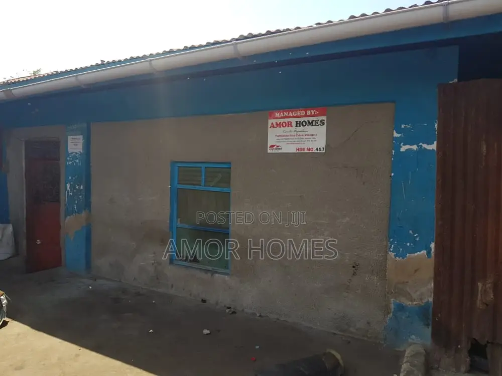 Studio Apartment in Barsheba, Mshomoroni for rent