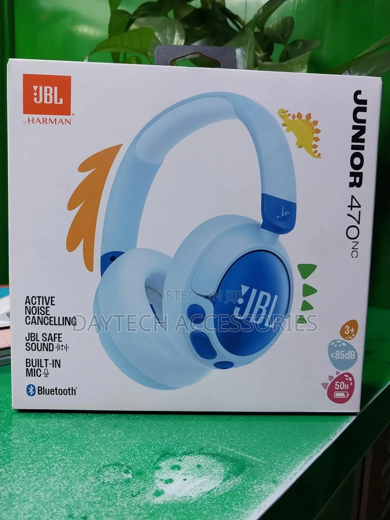 The JBL Junior 470nc Wireless Over-Ear Noise-Cancelling Headphones.