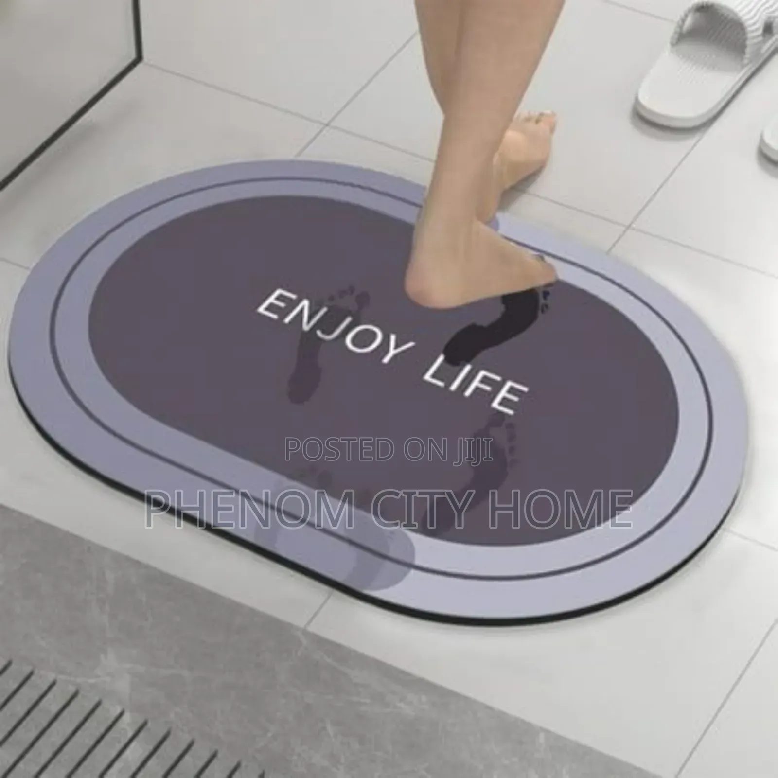 Elegant Bathroom Absorbent Mats Available