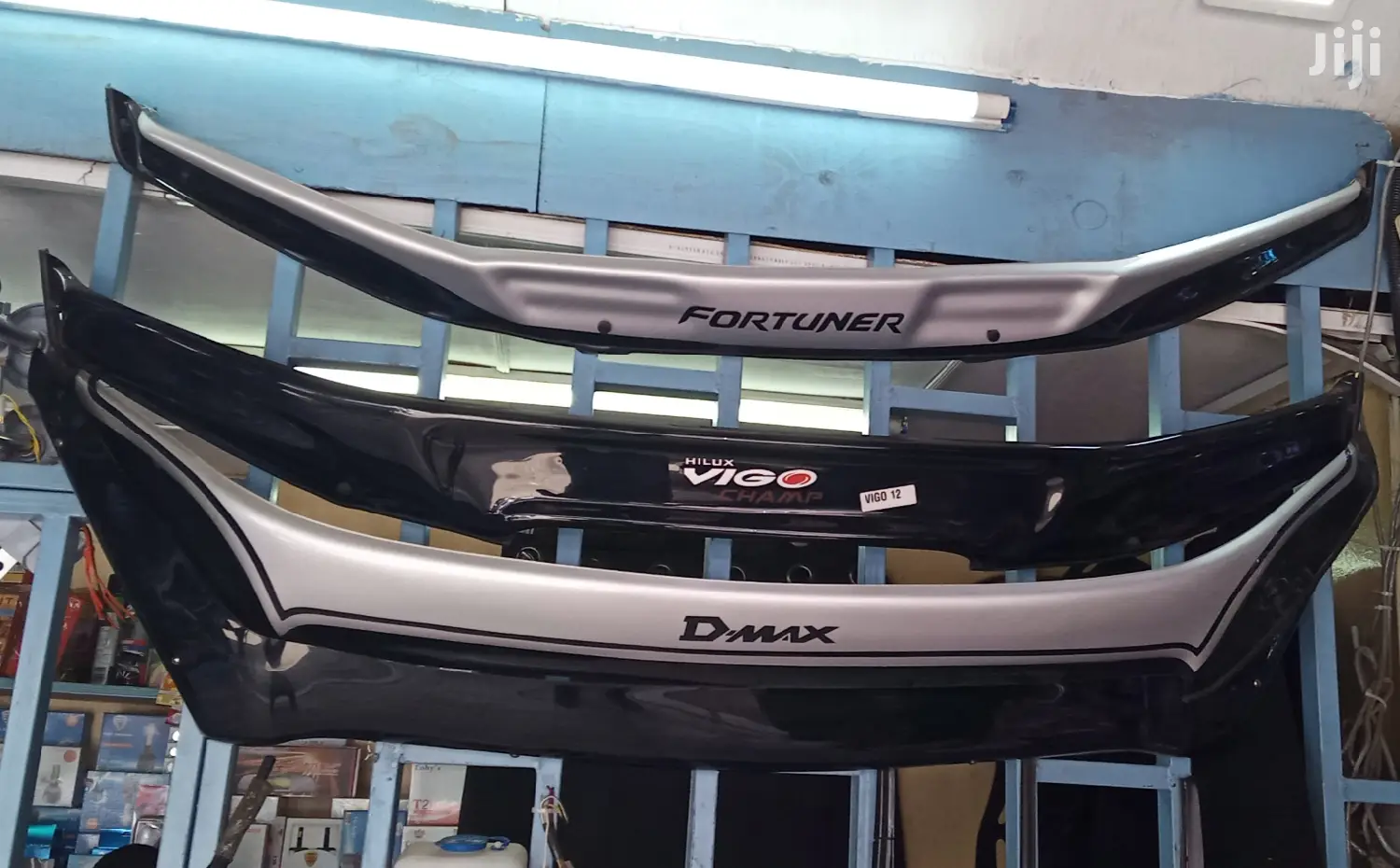 New Different Brand Bonnet Mate.