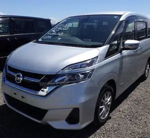 Nissan Serena 2018 Silver
