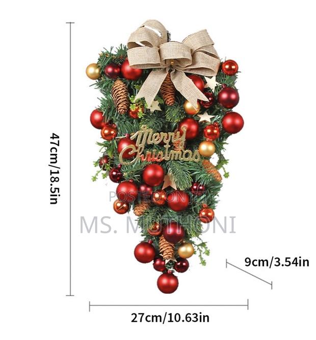 Front Door Hanging Christmas Red Wreath - thumbnail 6