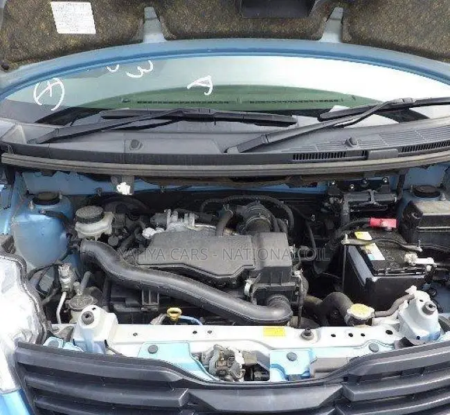 Toyota Roomy 2018 Blue