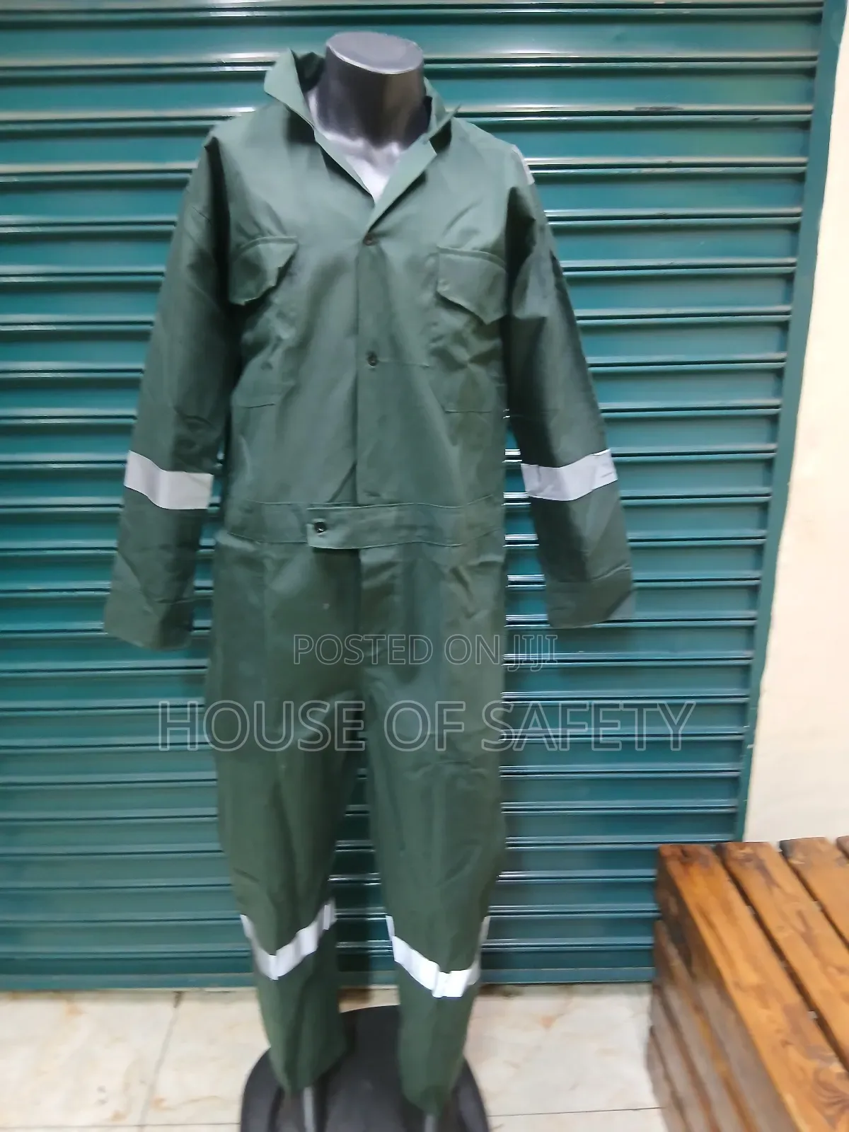 Green Durable Material Generic Overall